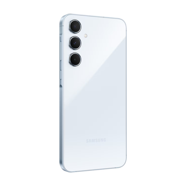 | Samsung | <ul> <li>Procesador: Octa-Core (2.75GHz + 2GHz)</li> <li>Modelo: A55</li> <li>Memoria RAM: 8GB</li> <li>Almacenamiento: 256GB (235.5GB disponibles)</li> <li>Expansión: MicroSD hasta 1TB</li> <li>Número de SIM: Dual-SIM</li> <li>Capacidad de la batería: 5000 mAh</li> <li>Tamaño: 168.3mm (6.6" full rectangle)</li> </ul>